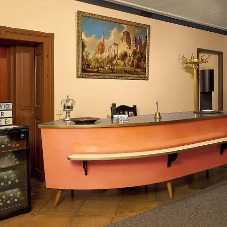 Hotel Zur Krone 3*